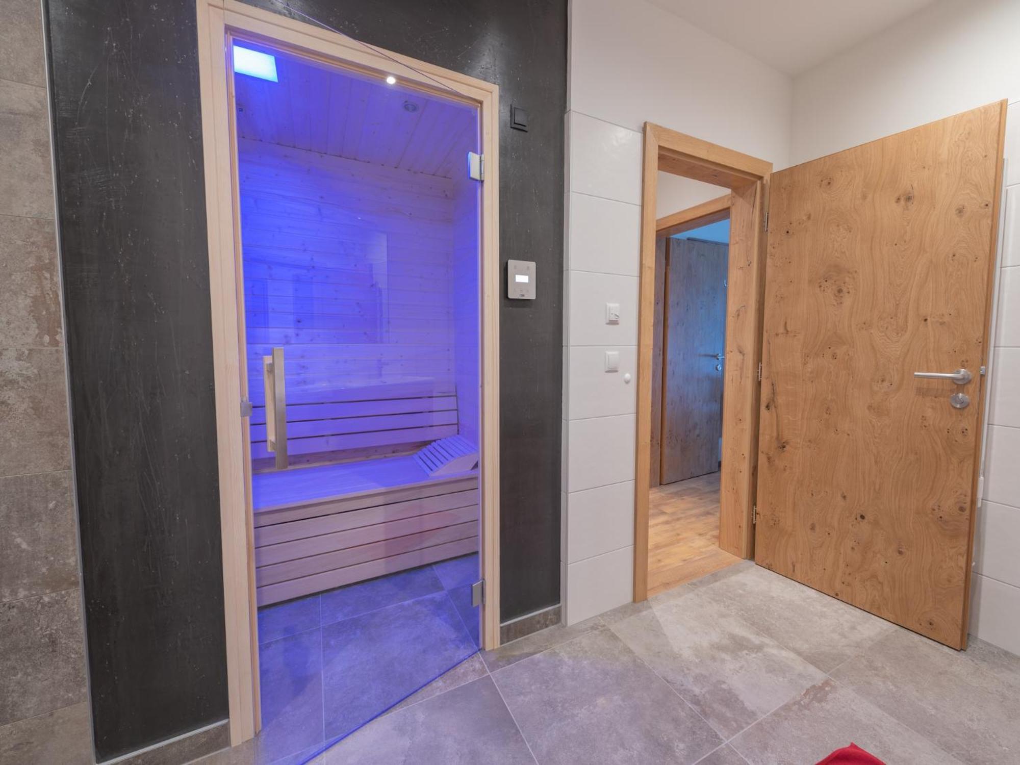 Luxurious Apartment With Sauna In Koenigsleiten ヴァルト・イム・ピンツガウ エクステリア 写真