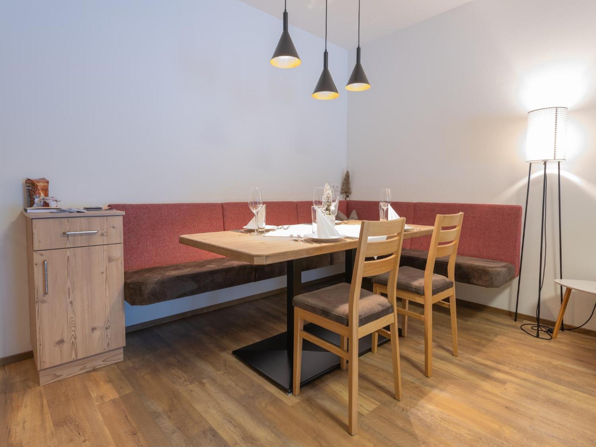 Luxurious Apartment With Sauna In Koenigsleiten ヴァルト・イム・ピンツガウ エクステリア 写真