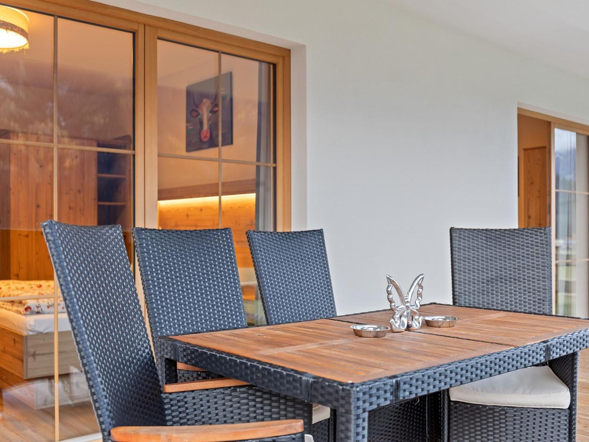 Luxurious Apartment With Sauna In Koenigsleiten ヴァルト・イム・ピンツガウ エクステリア 写真