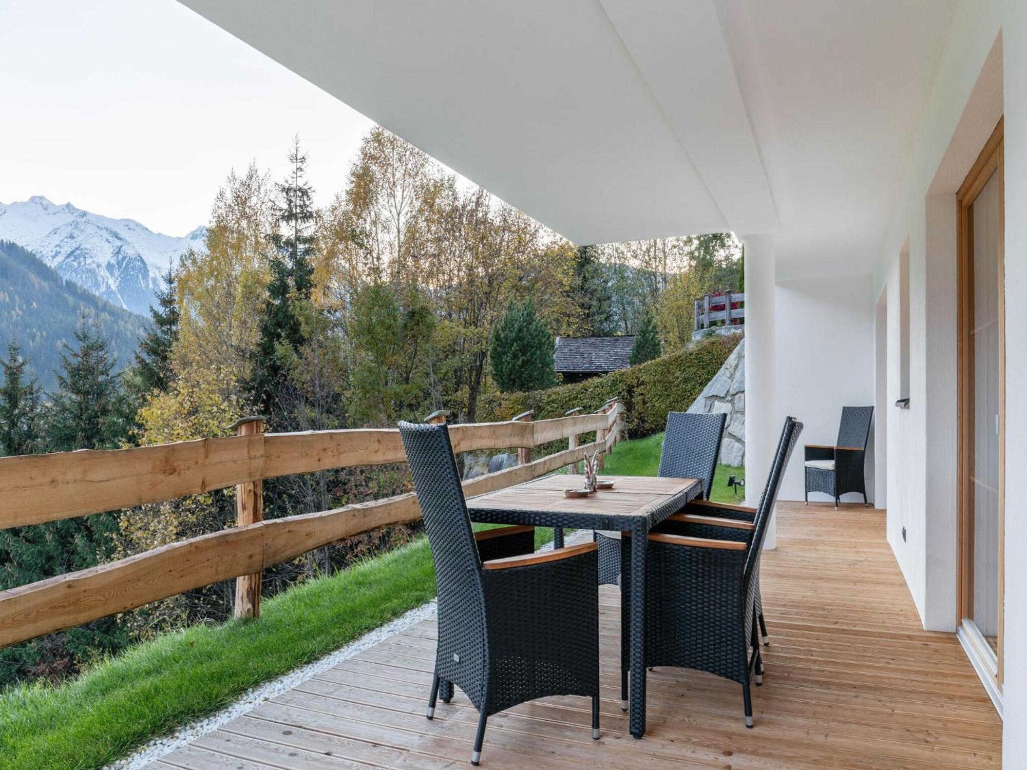 Luxurious Apartment With Sauna In Koenigsleiten ヴァルト・イム・ピンツガウ エクステリア 写真