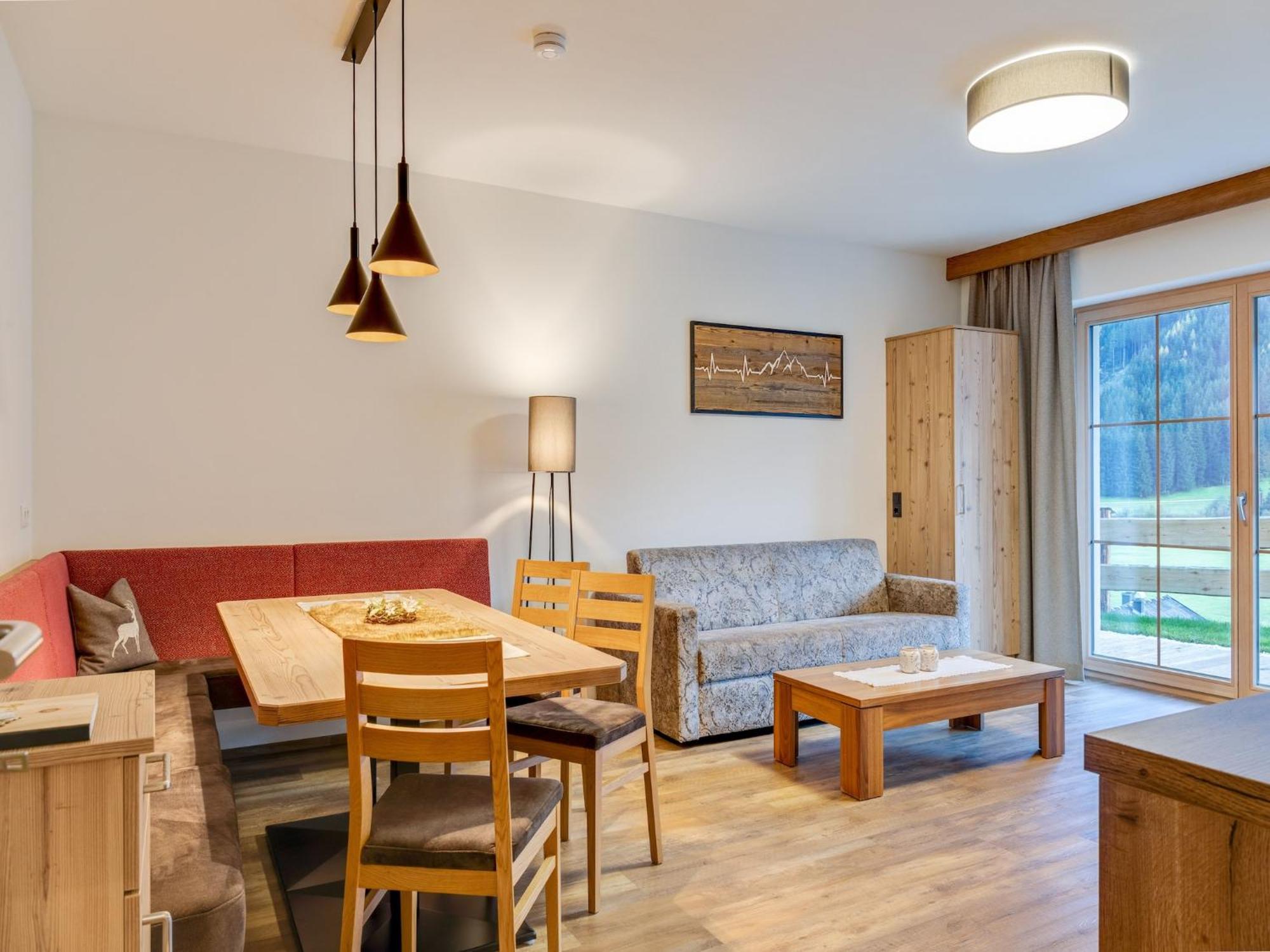 Luxurious Apartment With Sauna In Koenigsleiten ヴァルト・イム・ピンツガウ エクステリア 写真