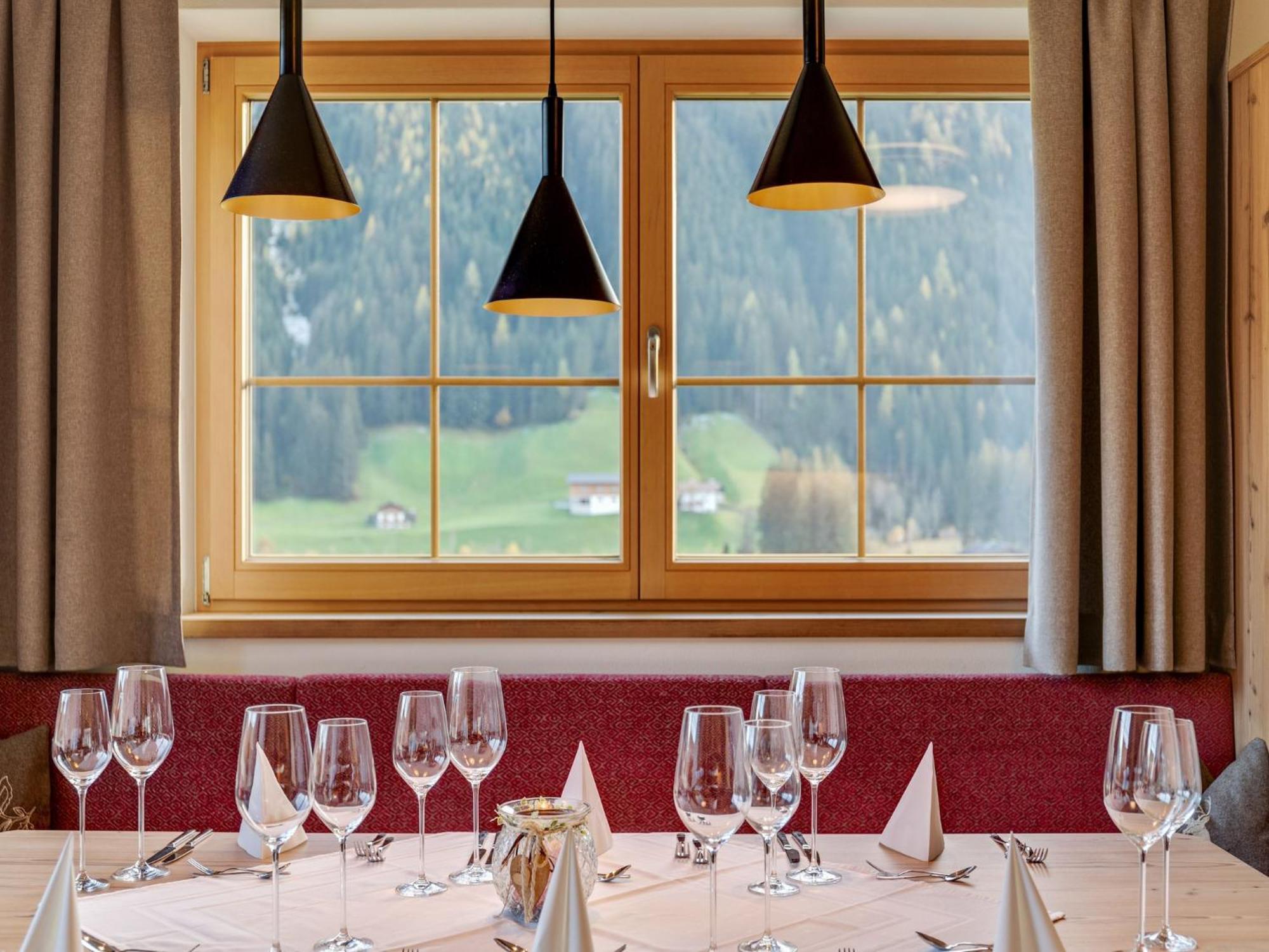 Luxurious Apartment With Sauna In Koenigsleiten ヴァルト・イム・ピンツガウ エクステリア 写真