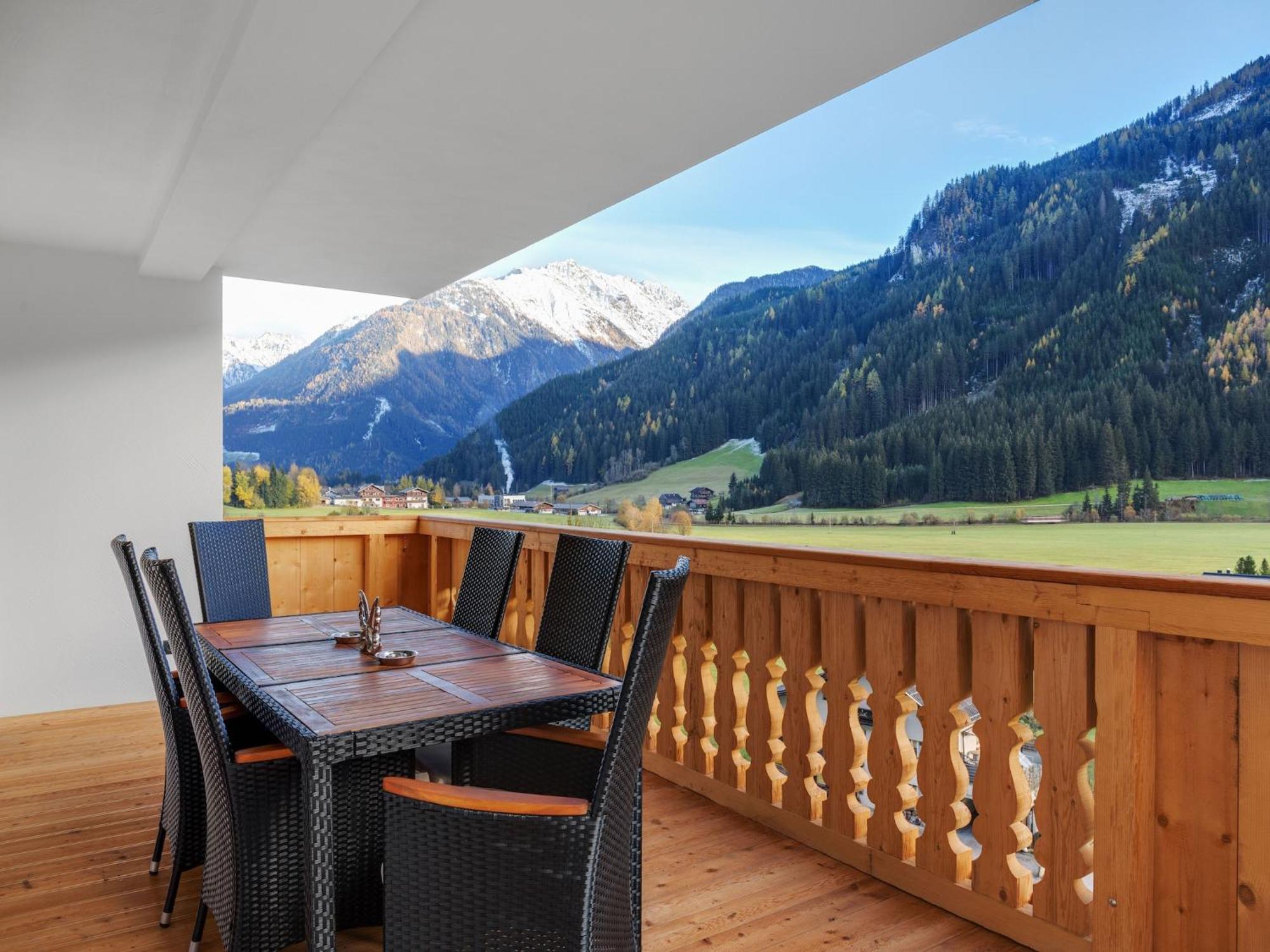 Luxurious Apartment With Sauna In Koenigsleiten ヴァルト・イム・ピンツガウ エクステリア 写真