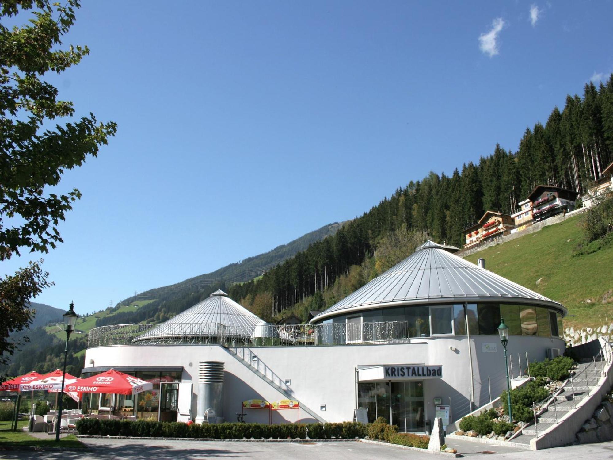 Luxurious Apartment With Sauna In Koenigsleiten ヴァルト・イム・ピンツガウ エクステリア 写真